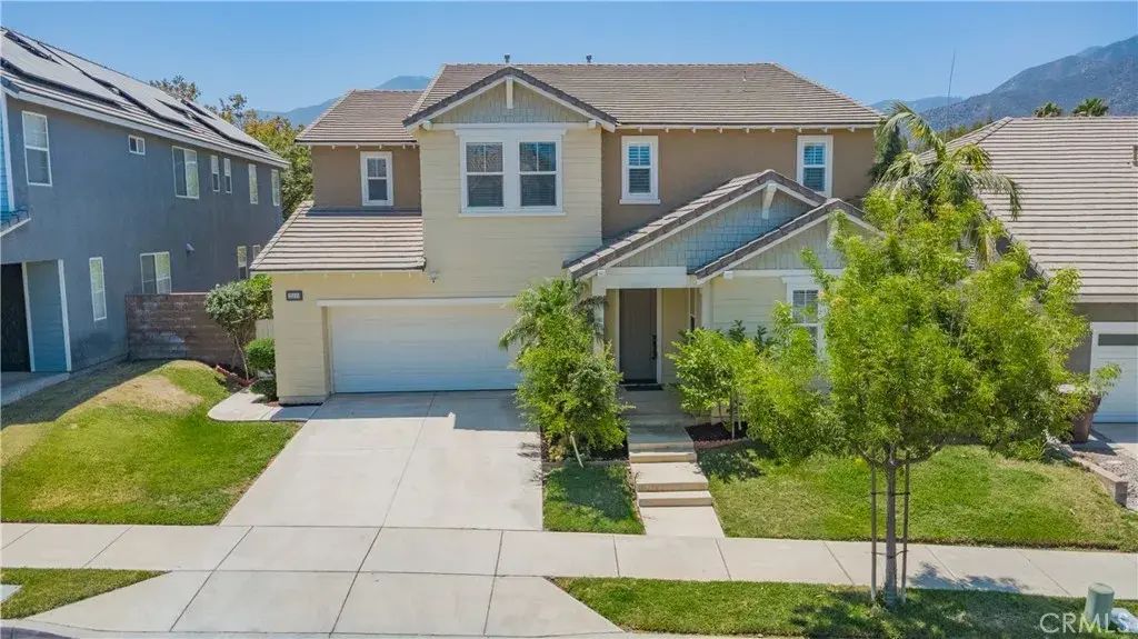 25111 Cliffrose, Corona