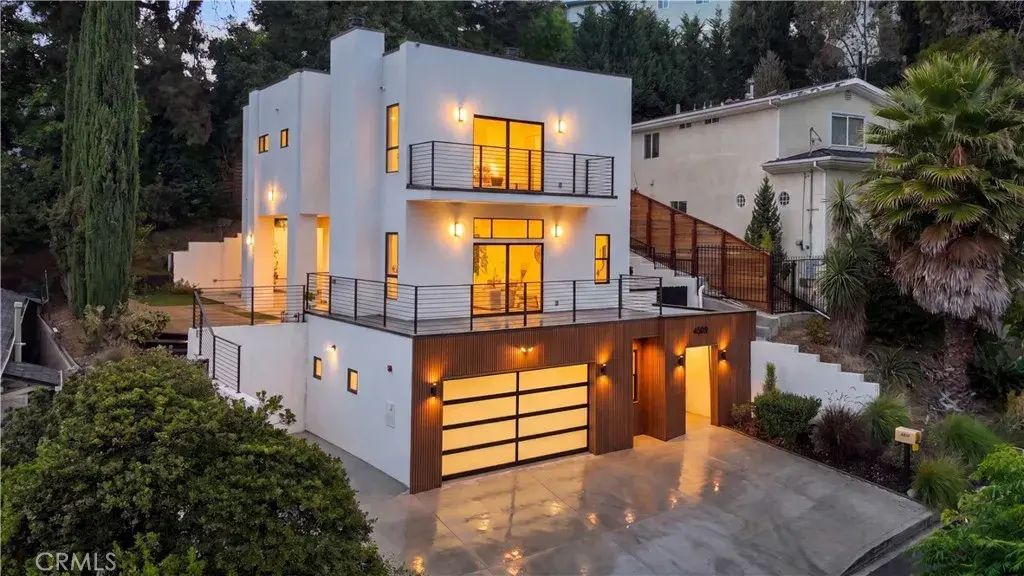 4509 Jessica, Los Angeles
