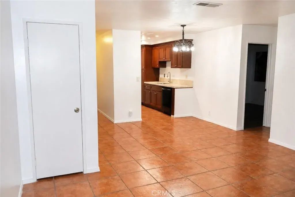 1741 Neil Armstrong 208, Montebello