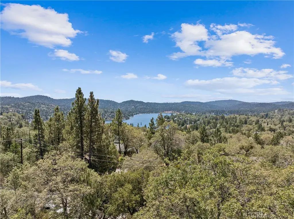 1298 Yellowstone Drive, Lake Arrowhead