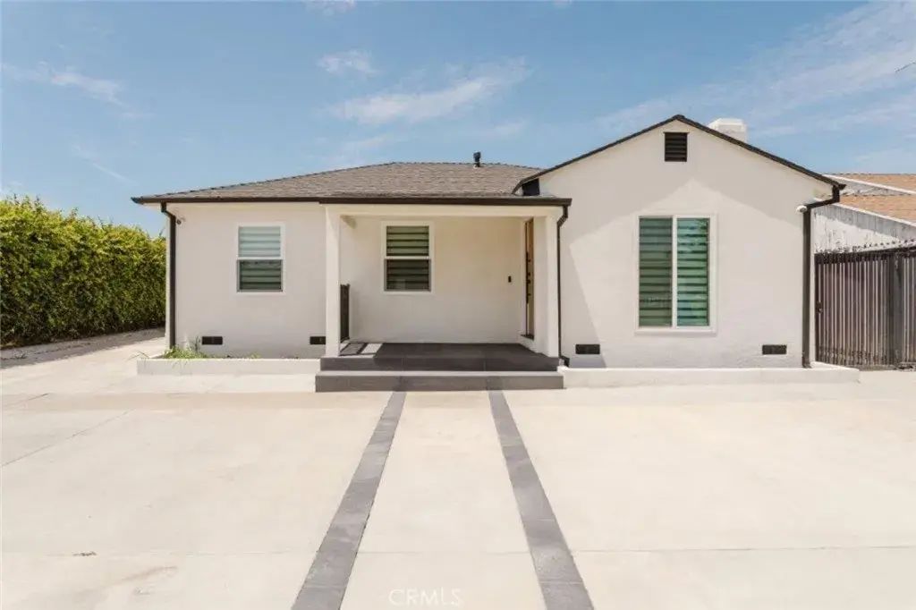 8119 Shadyglade Avenue, North Hollywood