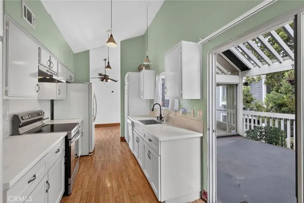 25655 Pine Creek Lane, Wilmington