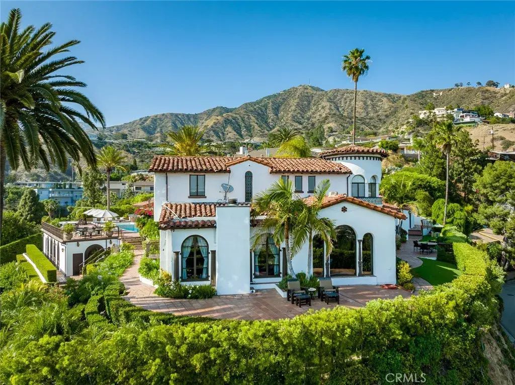 330 Kempton Road, Glendale