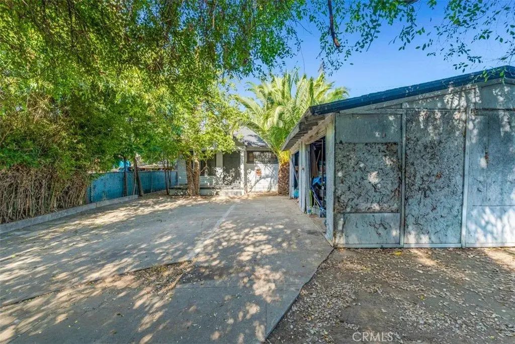 2081 Summit, Altadena