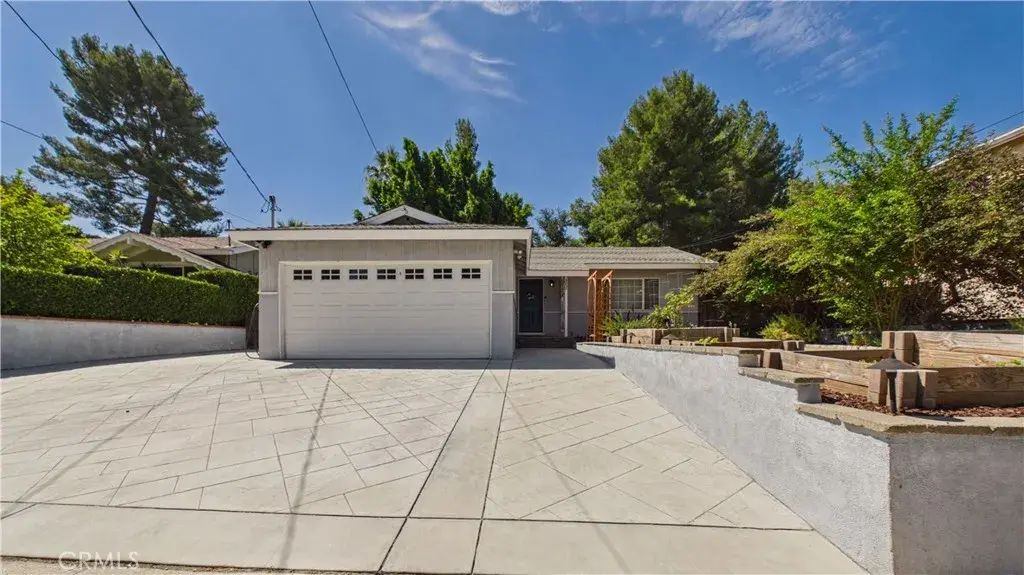 7838 Ellenbogen Street, Sunland