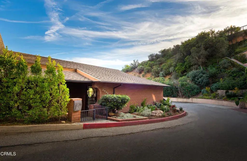 2994 Durand Drive, Los Angeles
