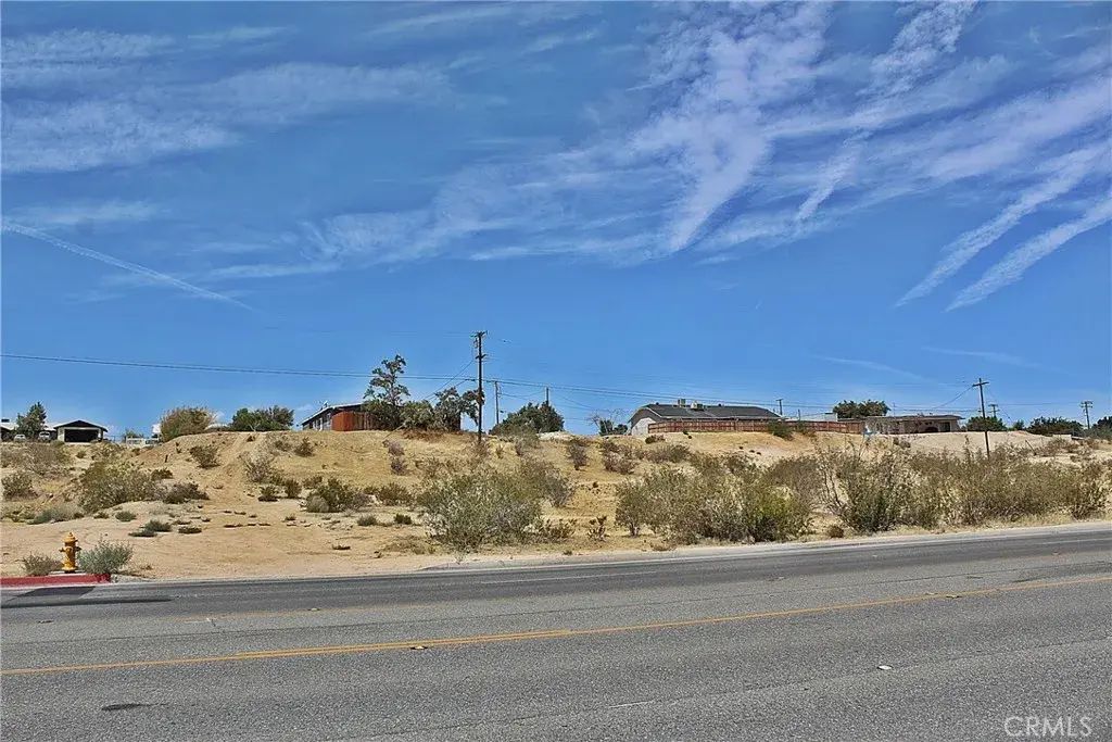 11 Village, Victorville