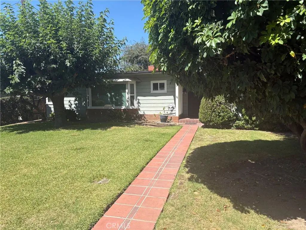 6419 Firmament Avenue, Van Nuys
