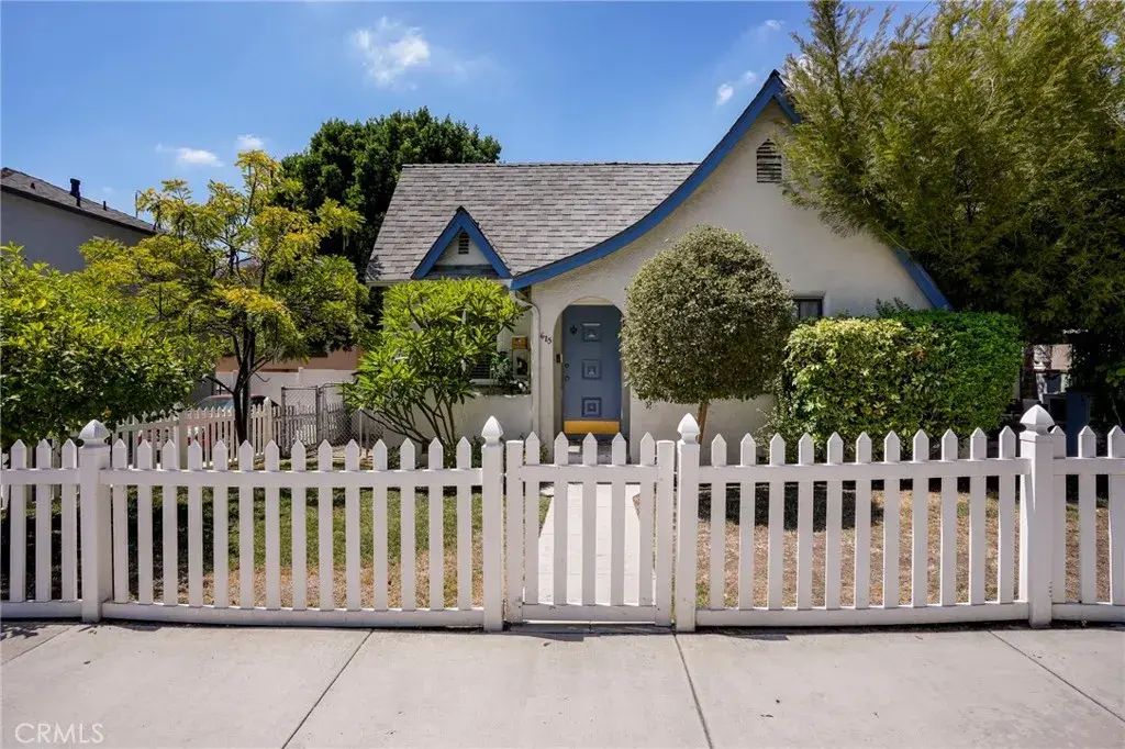 615 N 6th Street, Burbank