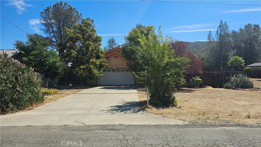 2240 Spring Valley Road, Clearlake Oaks