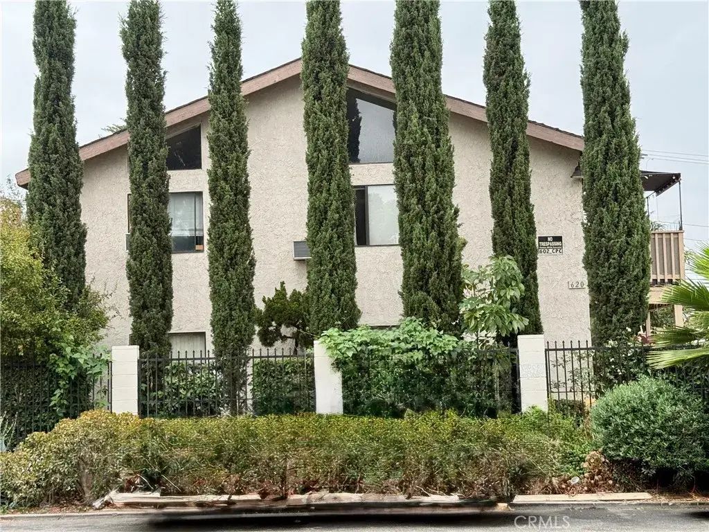 620 E Pine, Santa Ana