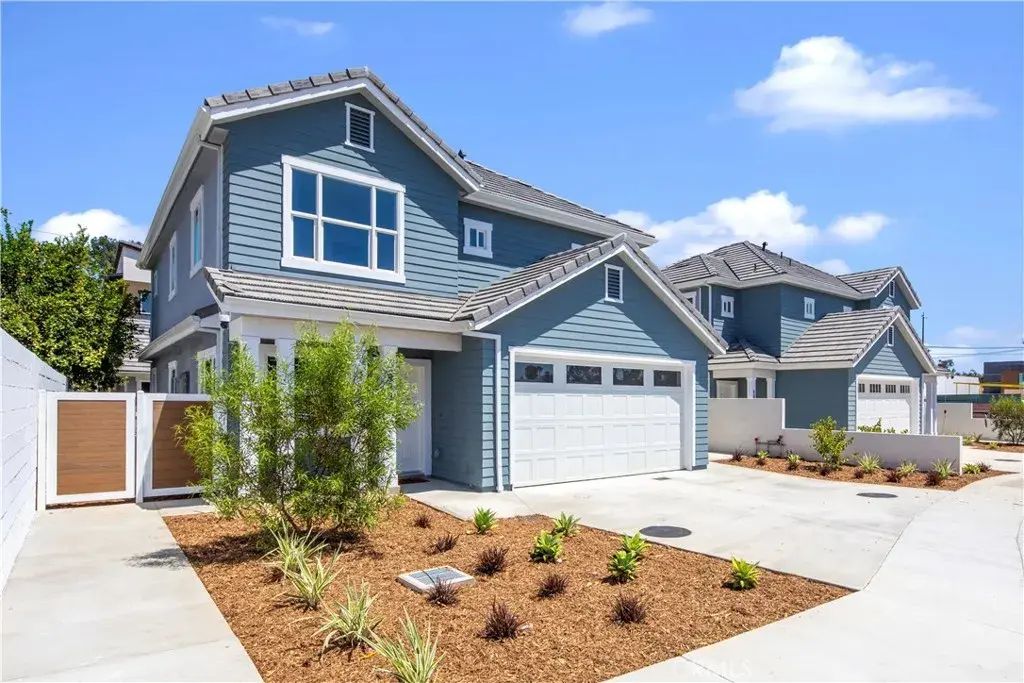 6836 Whitman Avenue, Van Nuys