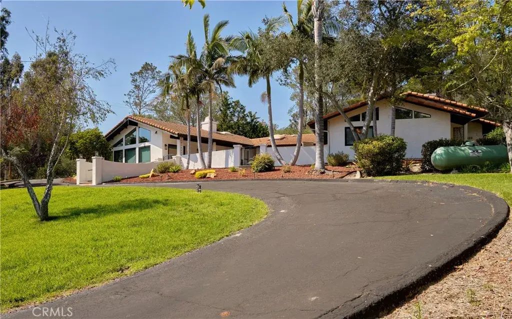 875 Golden Hawk, Arroyo Grande