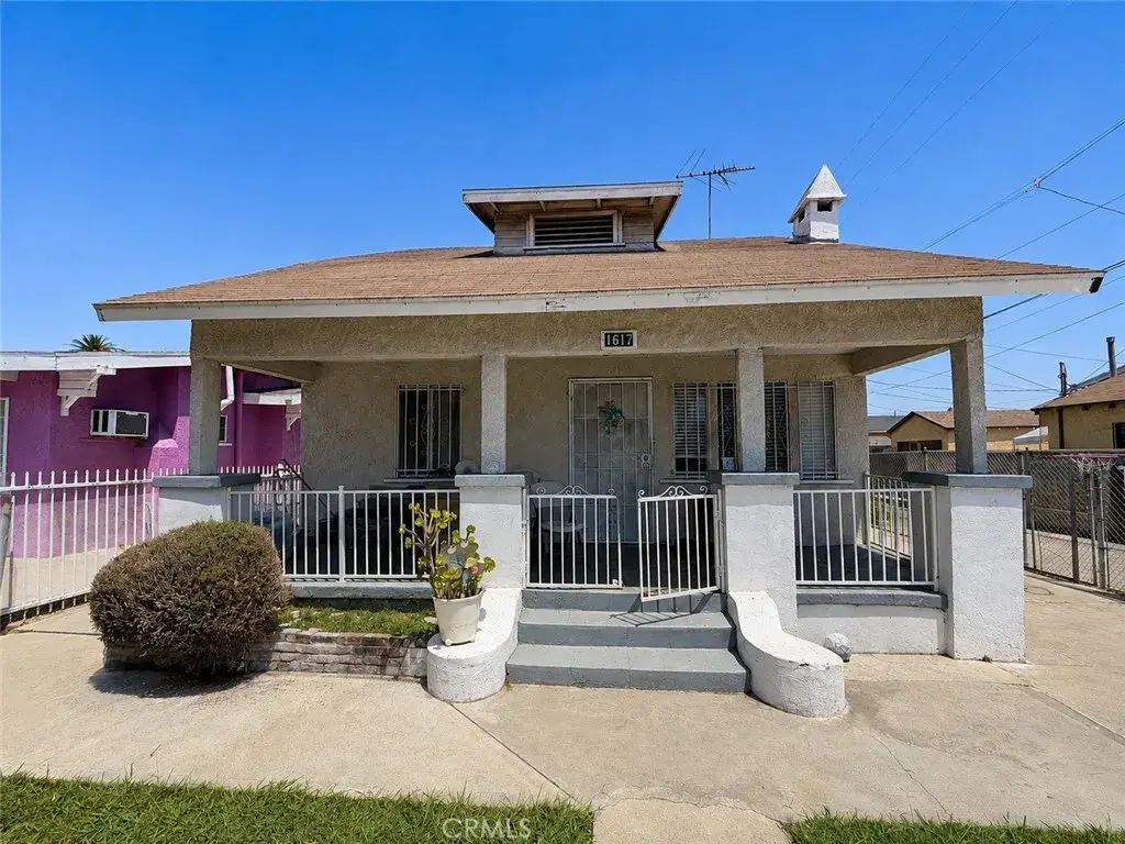 1617 W 58th, Los Angeles
