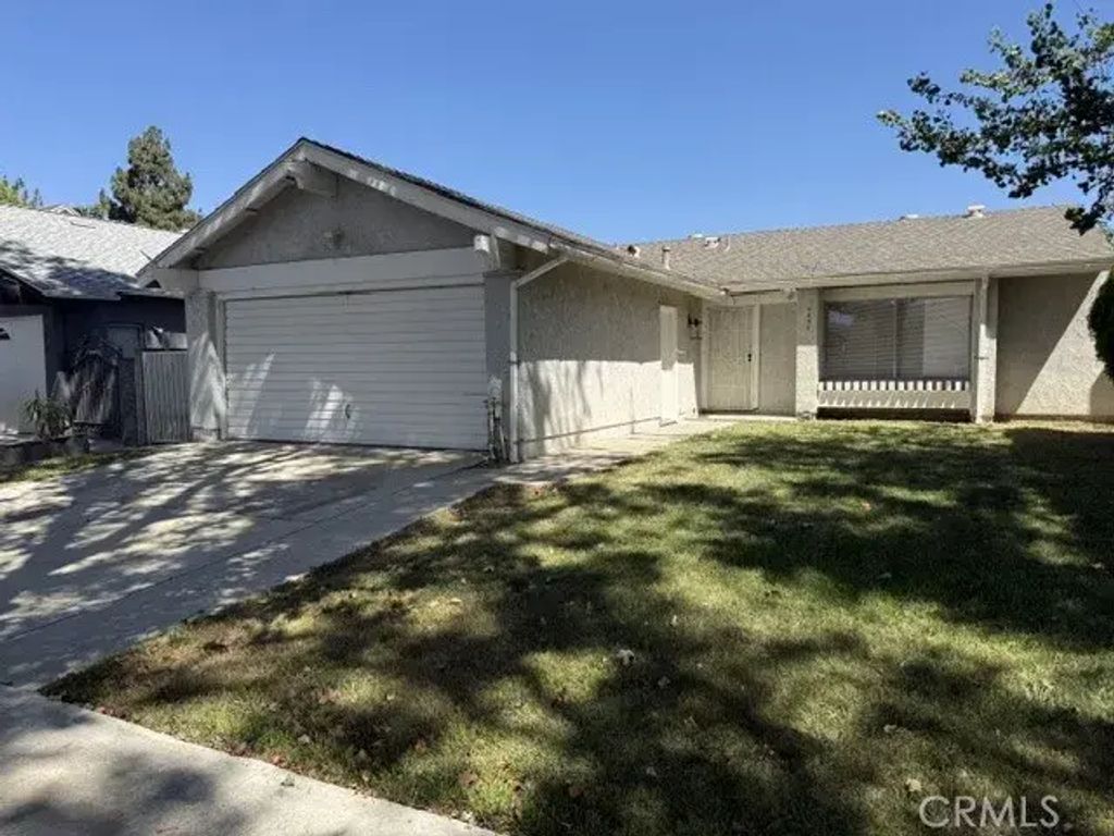 3427 Delilah, Simi Valley