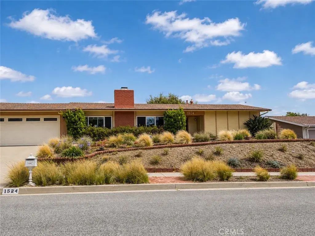 1524 Dover Avenue, Thousand Oaks