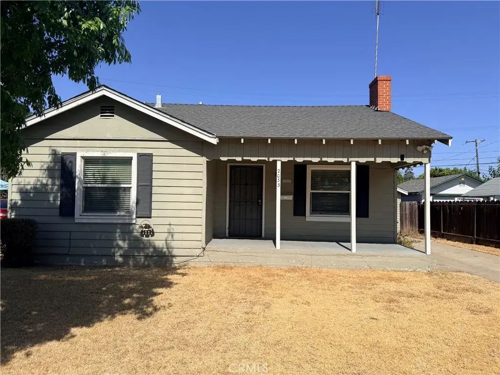 2033 Highland, Merced