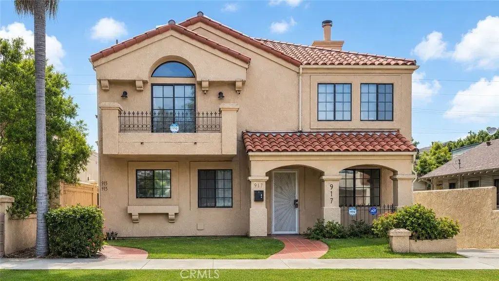 917 Euclid Avenue, Long Beach