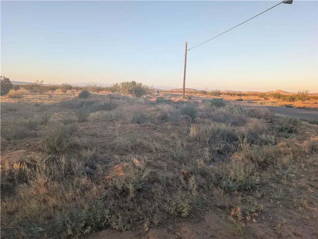 Claymine Rd #1, Edwards