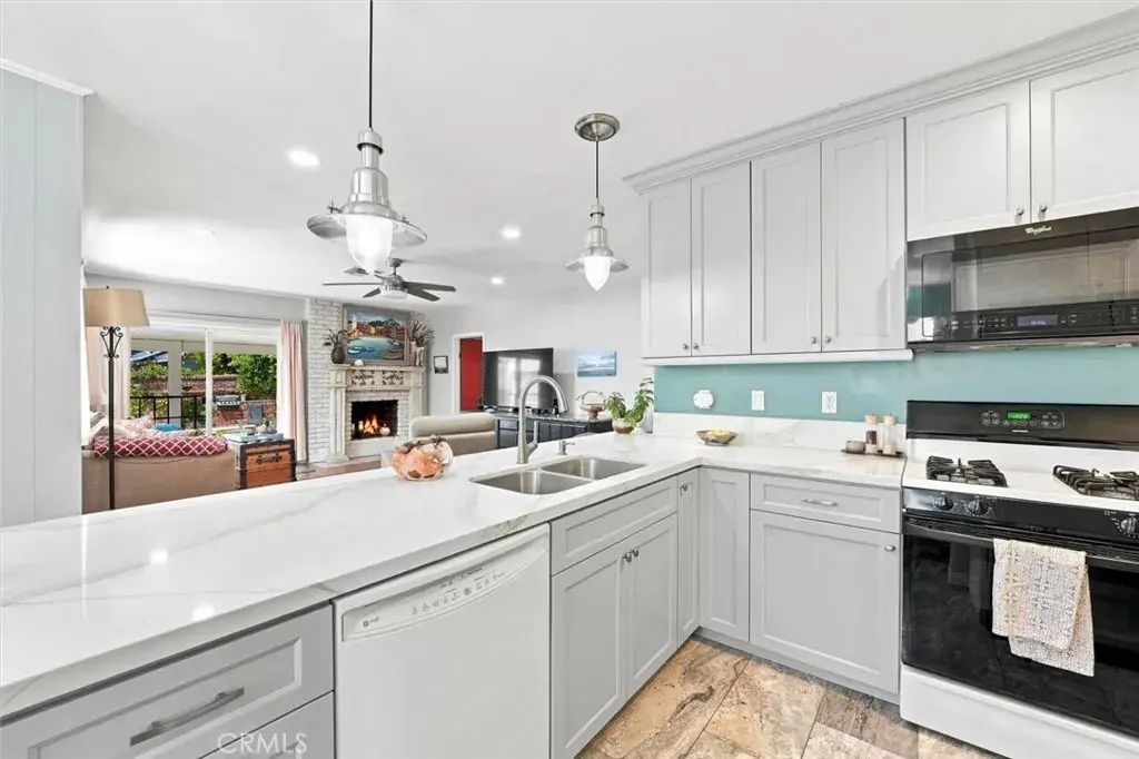 6035 Bonfair Avenue, Lakewood
