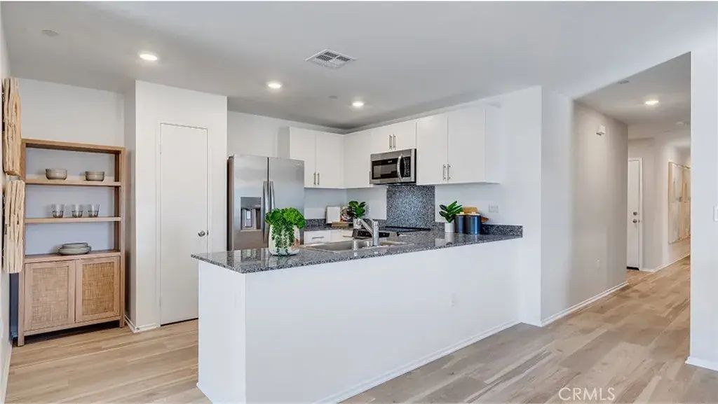 14374 Aurora Court, Hesperia