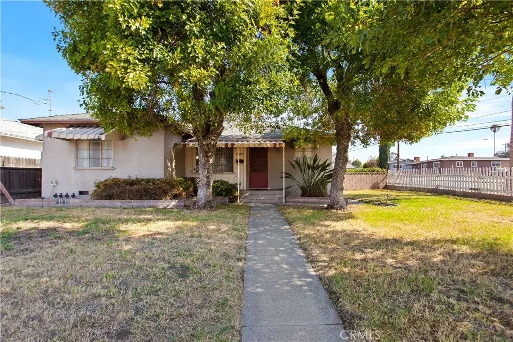 17292 Owen Street, Fontana