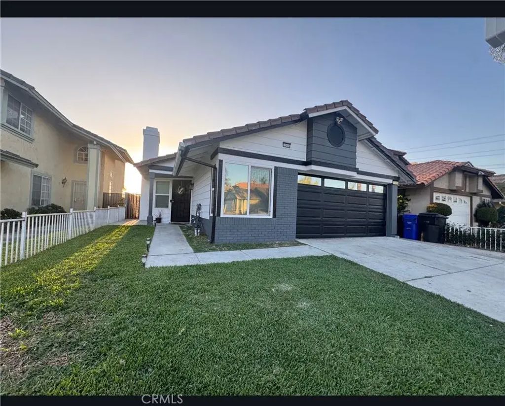 11466 Silver Spur Avenue, Fontana