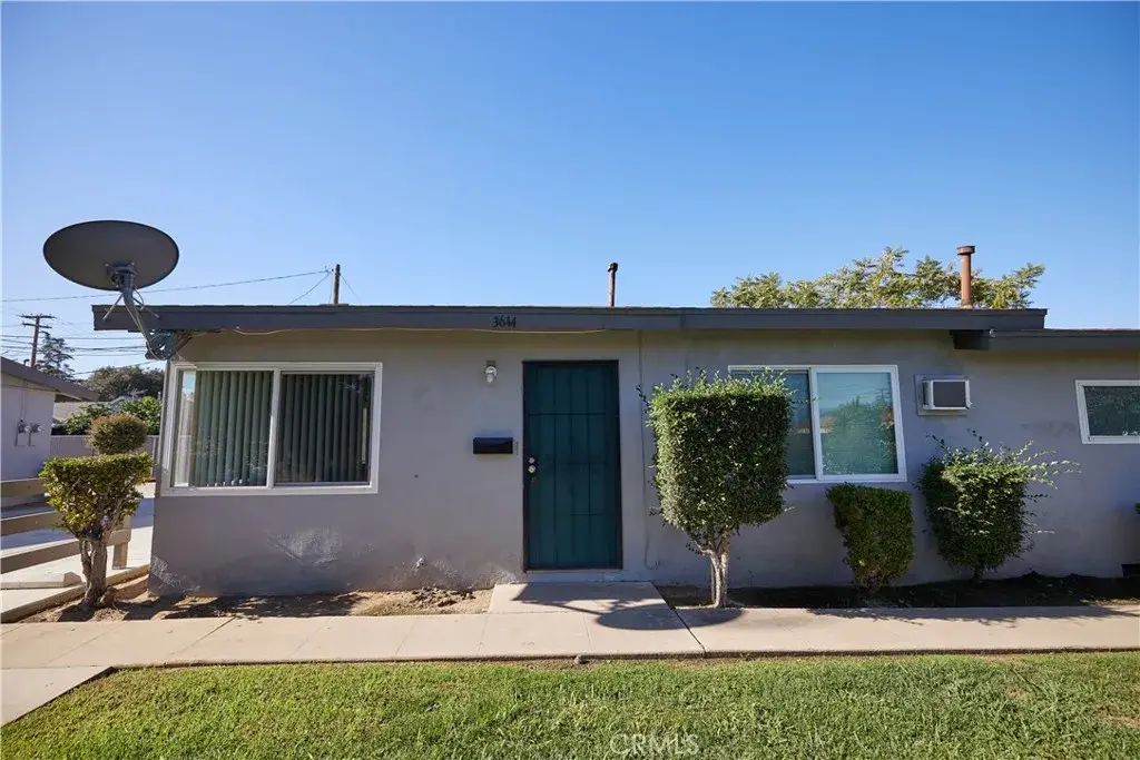 3644 Russell Street, Riverside