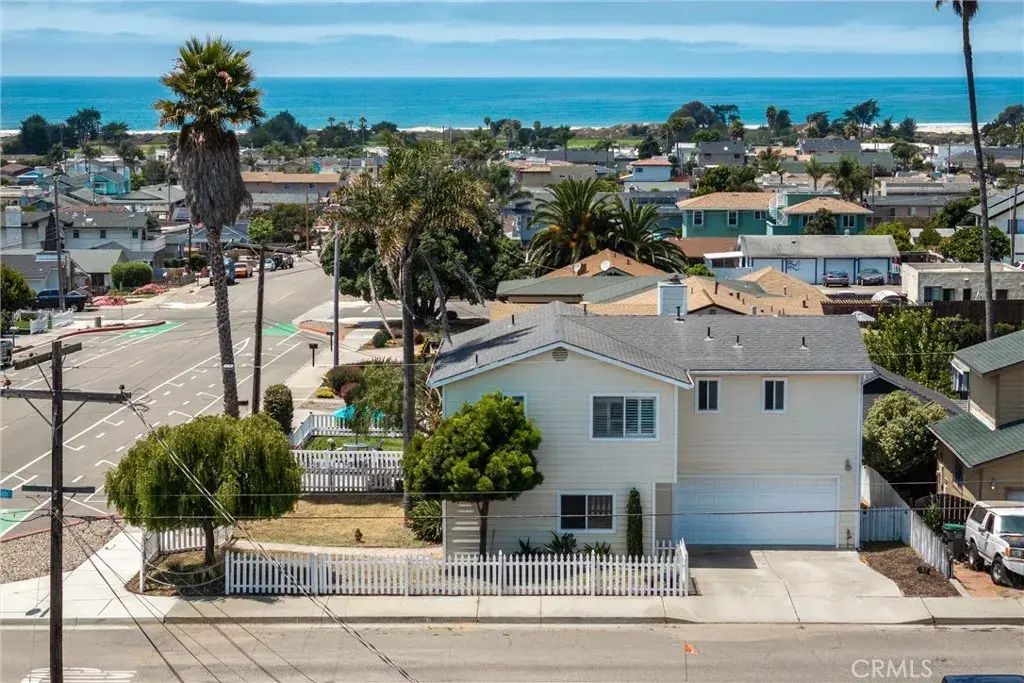 581 Newport, Grover Beach