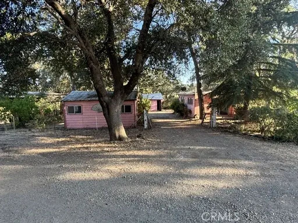 4731 W 40th Street, Clearlake
