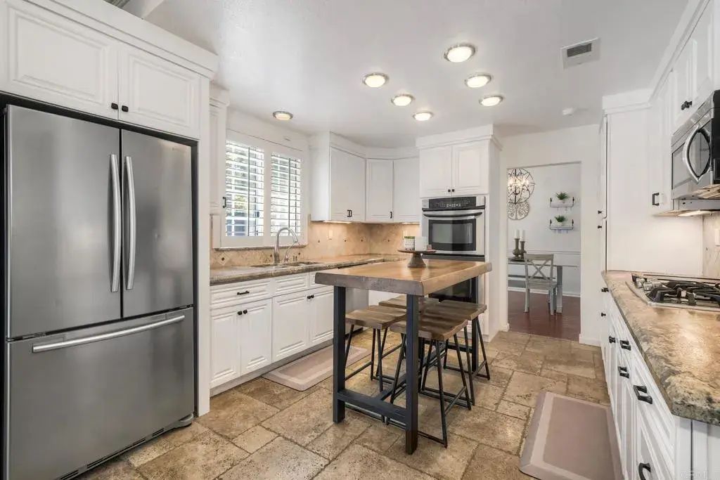 975 Rose Arbor Drive, San Marcos