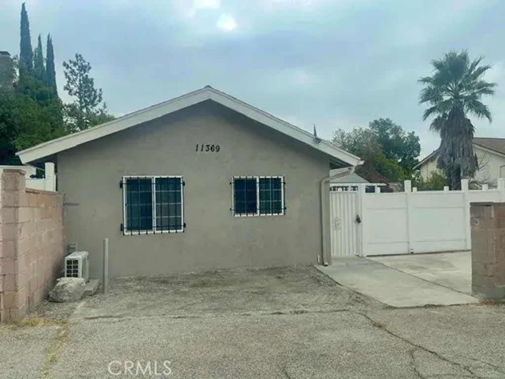 11369 Reseda Boulevard, Porter Ranch