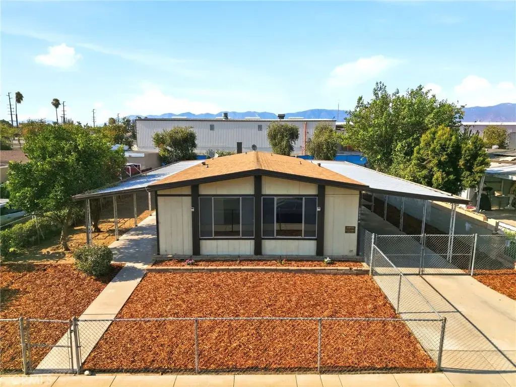 2848 W Walnut Street, Rialto