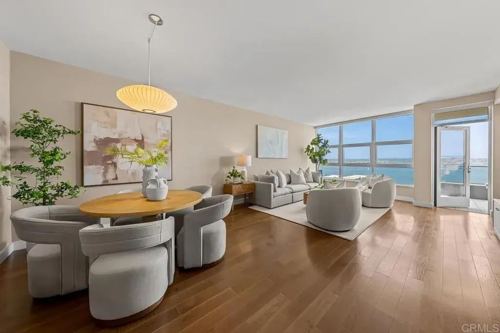 1325 Pacific Highway 1701, Bayside Condos (31201)