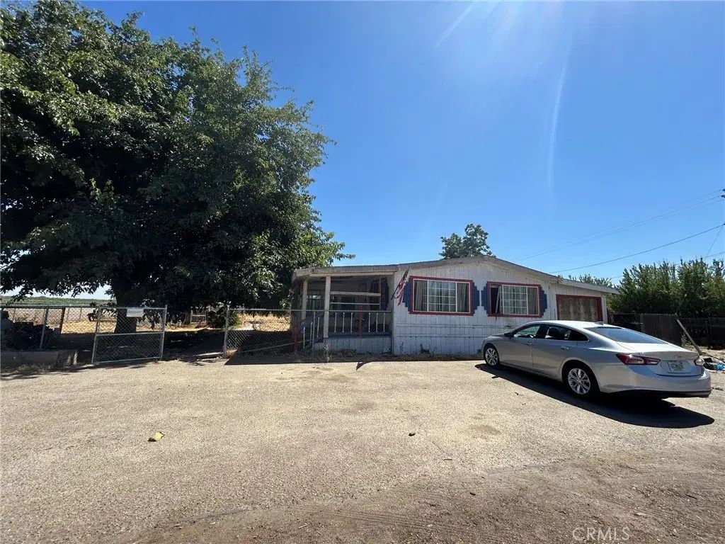 19151 Grangeville, Lemoore