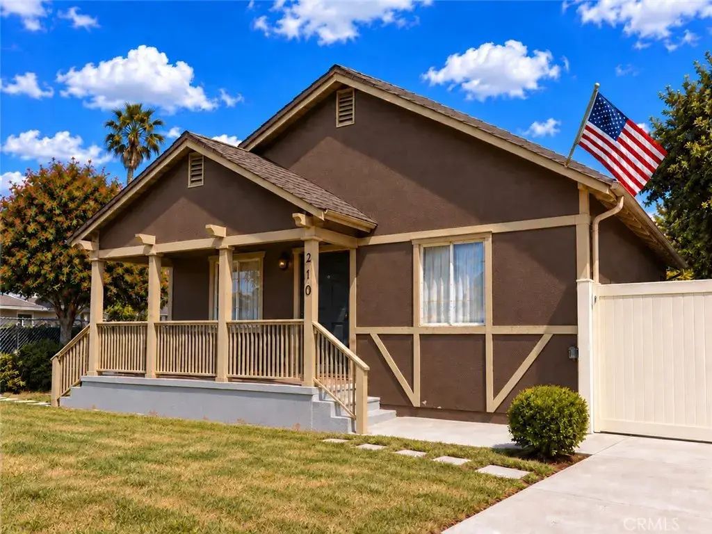 210 E 9th, San Bernardino