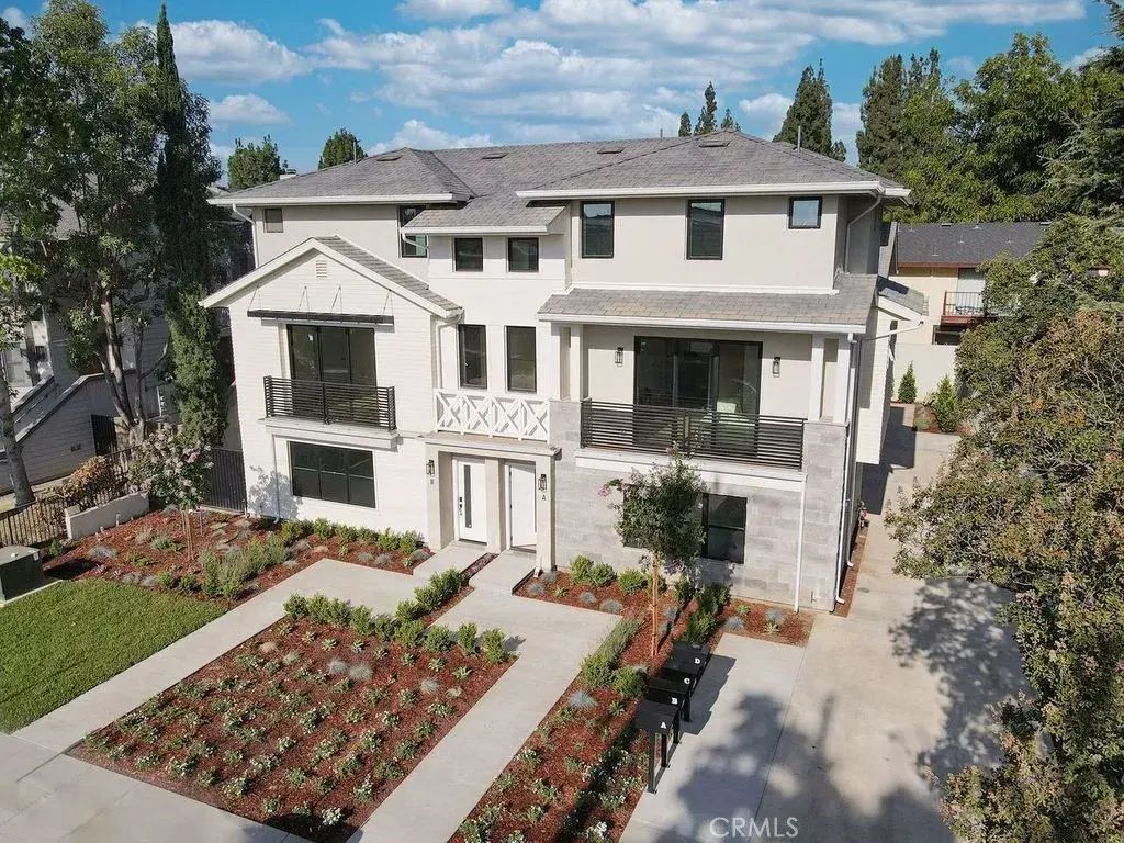 1025 La Cadena Avenue C, Arcadia