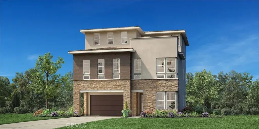 365 Mariposa Way, Montebello