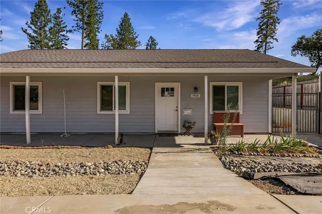 1426 Sleepy Hollow Lane, Paradise