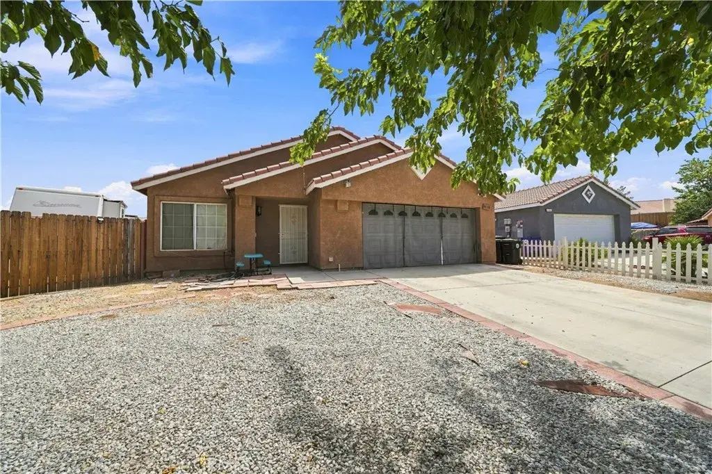 14743 Wakefield Drive, Adelanto