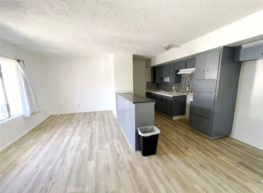 4240 Figueroa Street, Los Angeles