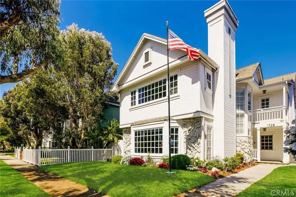 1728 Lake, Huntington Beach