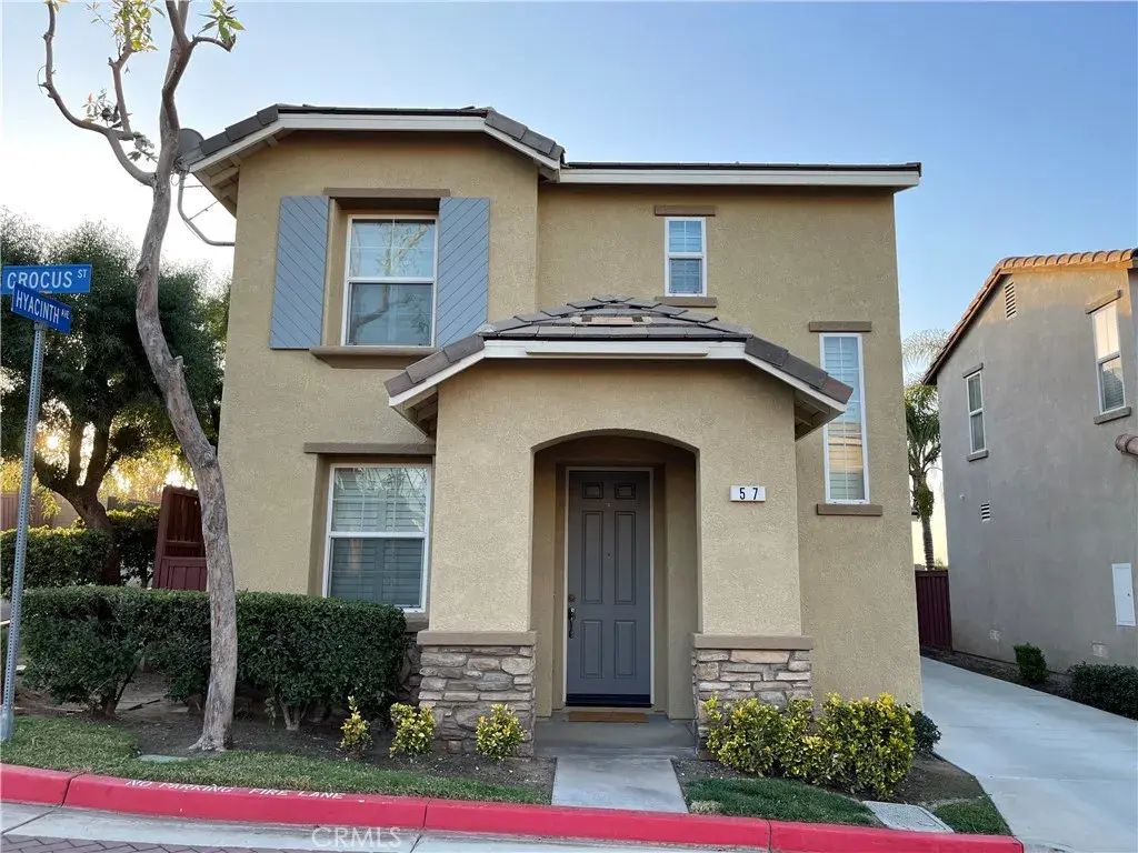 57 Crocus, Redlands