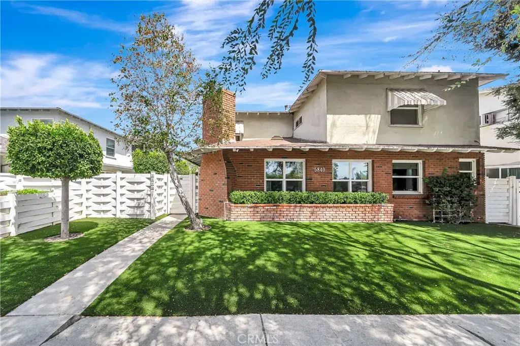 5840 Coldwater Canyon Ave 2, Valley Village