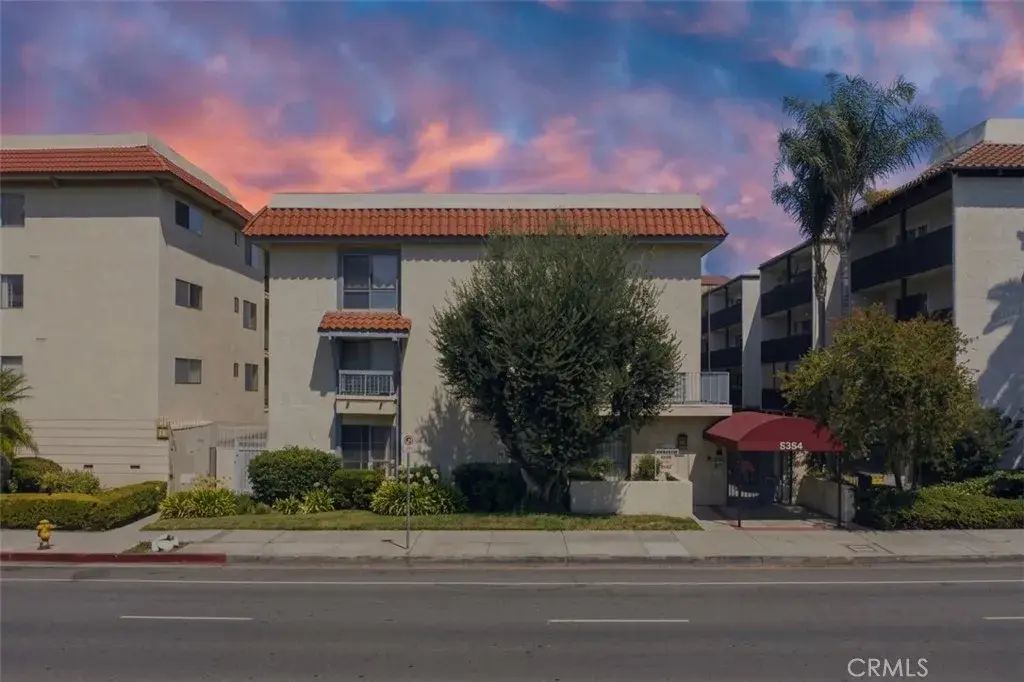 5354 Lindley Avenue 209, Encino