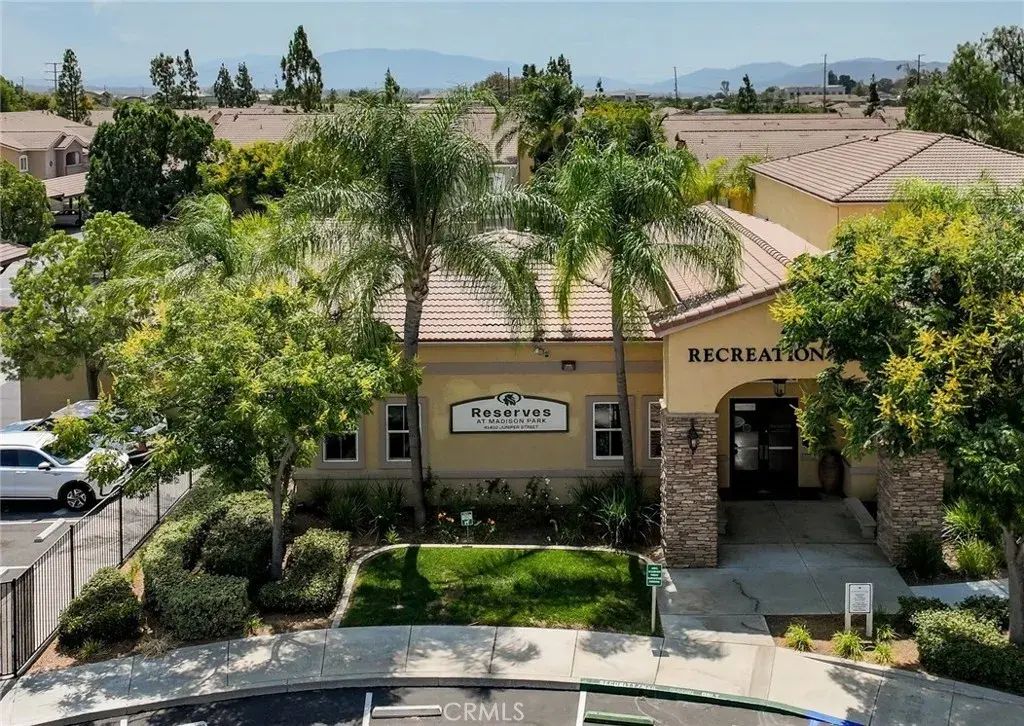 41410 Juniper Street 6-14, Murrieta
