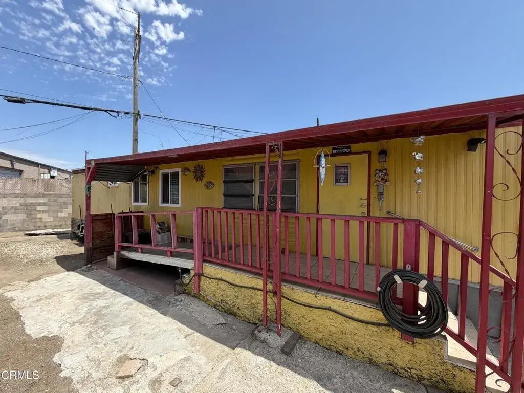 1301 Commercial 19, Oxnard
