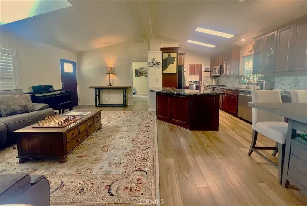 319 Concord, Newport Beach