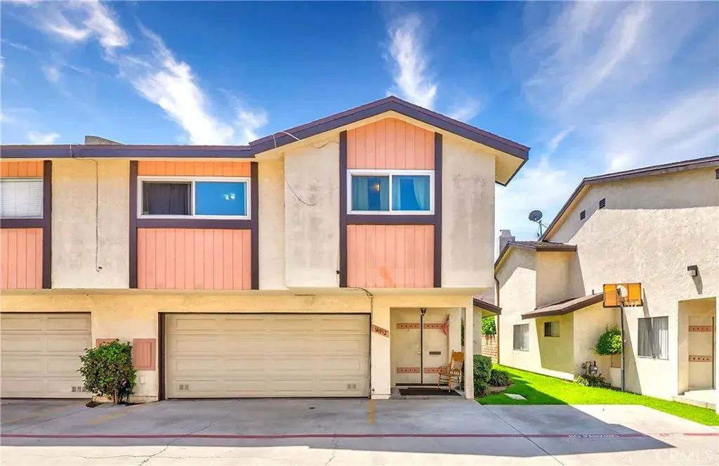 14012 Cerise Avenue, Hawthorne