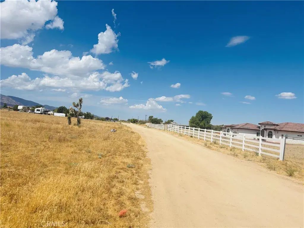 Valle Vista, Phelan